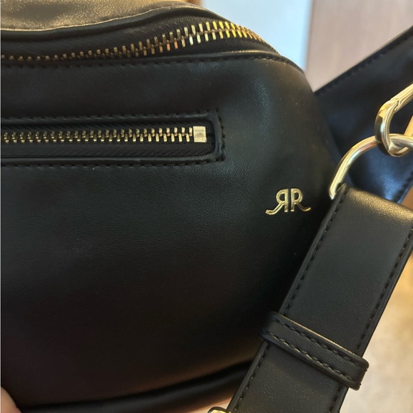 Ruby & Rae The Sidekick Camera Bag - Picture 2 of 7